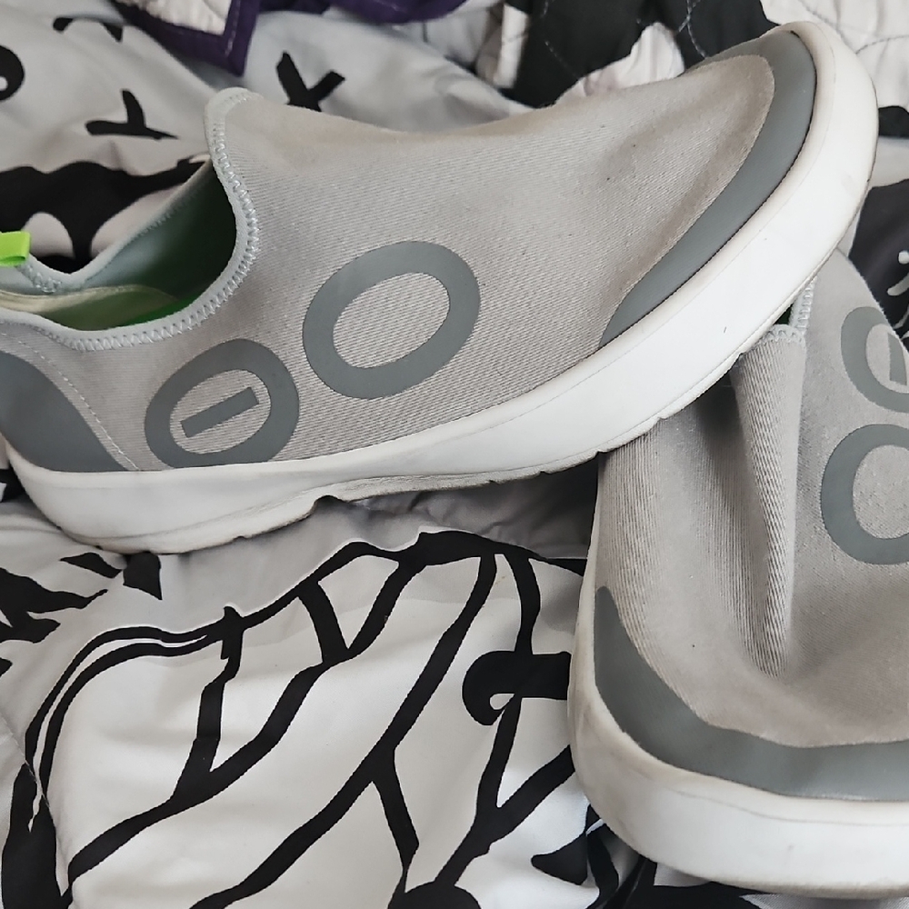 OOFOS Light Gray Slip-On Shoes